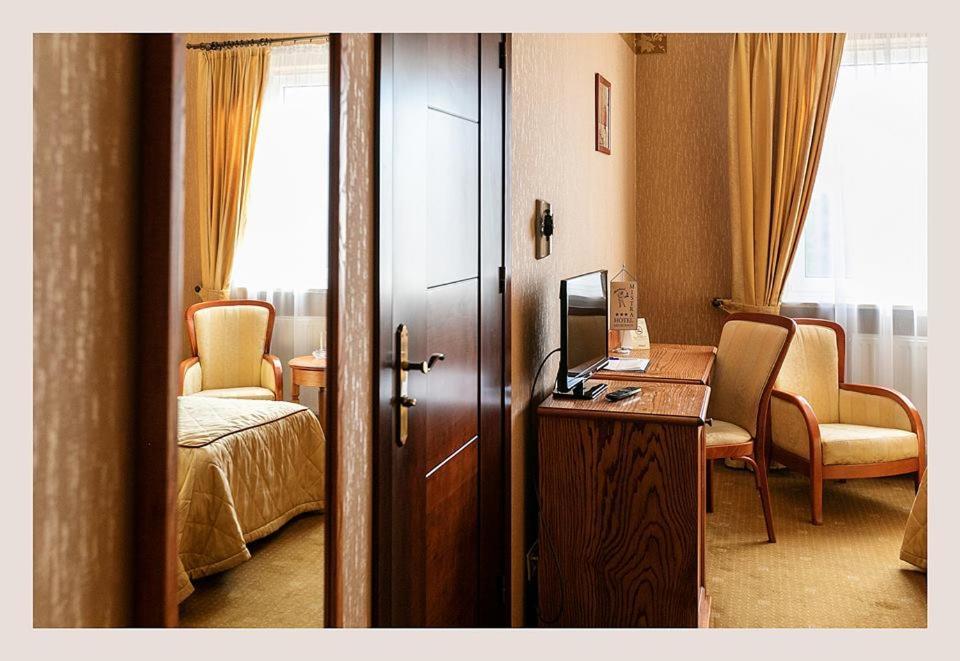 Mistral Hotel Marki (Wolomin)