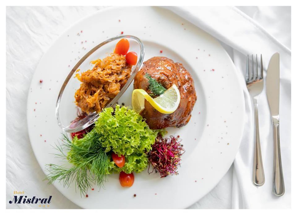 Hotel Mistral Marki (Wolomin)