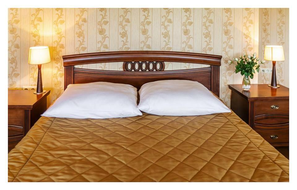 Mistral Hotel 3*